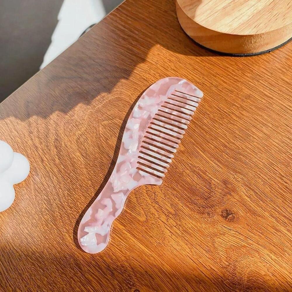 Hair Comb In Pink Abstract Marble Pattern